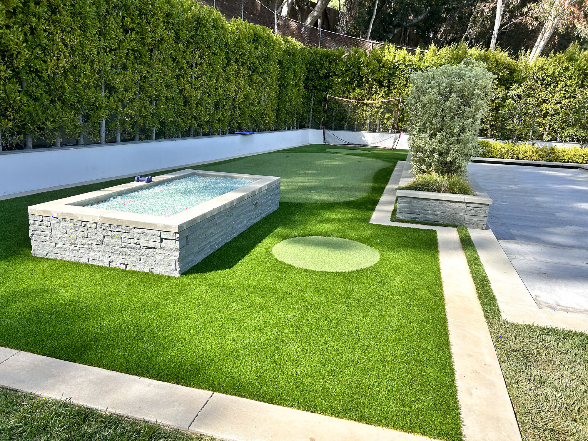 Signature Southern California turf and putting green project